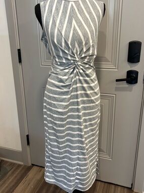 SHEIN Gray & White Striped Twist-Waist Sleeveless Midi Dress